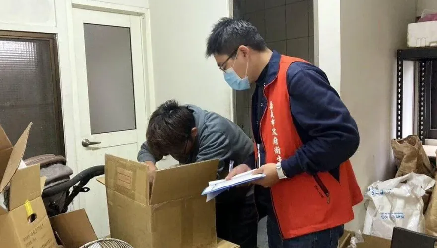 涼麵也有「蘇丹紅」！嘉義市4業者使用問題產品　衛生局責令下架回收