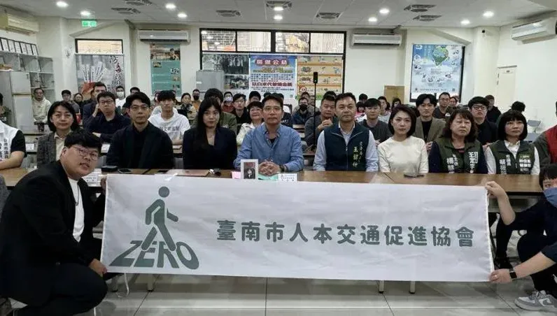 台南3歲女童走斑馬線遭撞身亡！父哽咽嘆：生命重量比選票還輕
