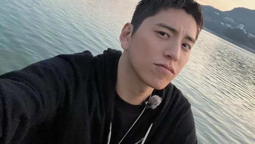 無預警曬「戒指照」！王大陸熱戀網紅半年傳好事將近　親上火線回應了