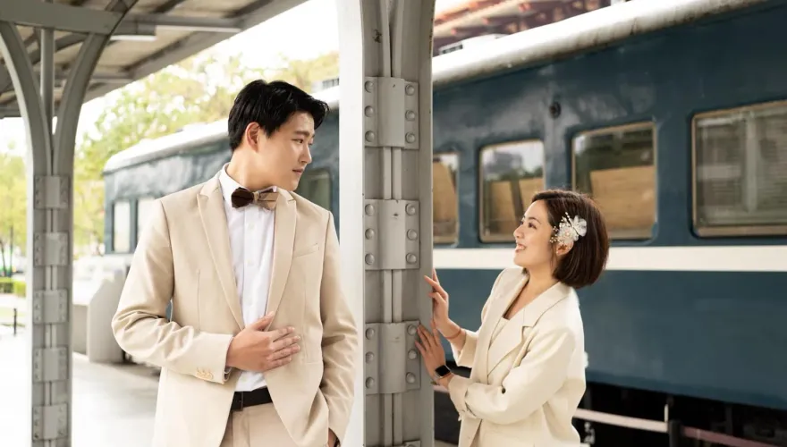 男粉絲心碎了！「學姐」黃瀞瑩成為人妻　柯文哲、王世堅當結婚書約證人