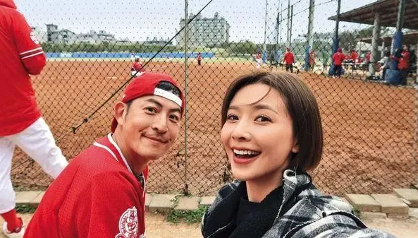 剛分手仙女主播！趙駿亞遭直擊帶吳婉君回家　經紀人回應了