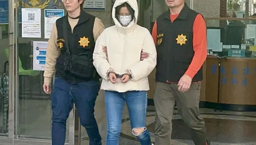 女社工「非銬不可」原因曝！流水帳造「探訪假資料」　聯合保母騙檢警