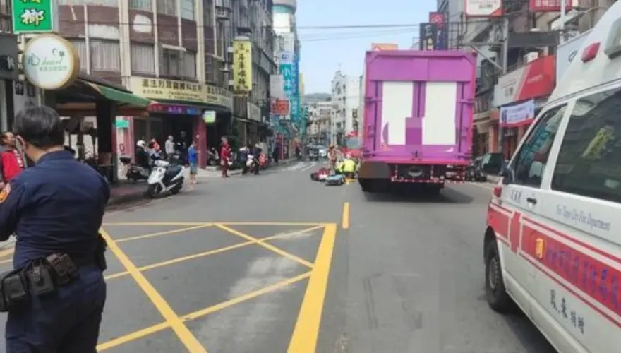 快訊/沒走斑馬線！新北泰山大貨車一起步　60歲婦捲入車底喪命