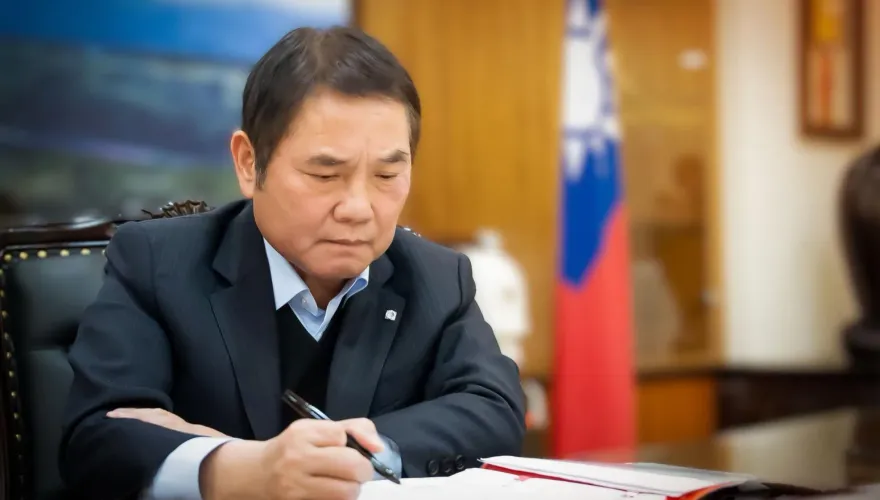 最狂縣長不忍了！保母虐死剴剴案「超出內心承受極限」　鍾東錦吼：嚴懲施暴者