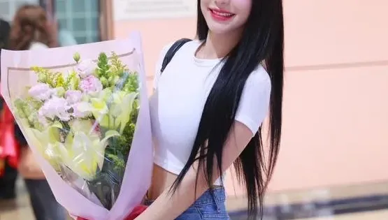 獨/李多慧抵台！傳30日樂天對味全將首登板　小龍女經紀人莉奈回應了！