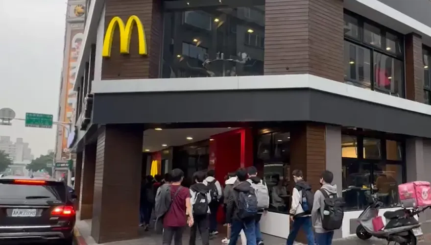 快訊/可以點餐了！全台麥當勞門市、網路平台恢復正常　官方澄清「非網路攻擊」