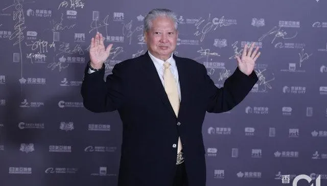 拄拐杖現身導演會！洪金寶患糖尿病戒澱粉…曝養生菜單「1食物」不忌口