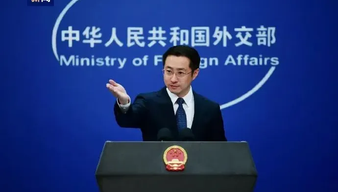 新面孔登場！陸外交部第34任發言人林劍　主持首場例行記者會