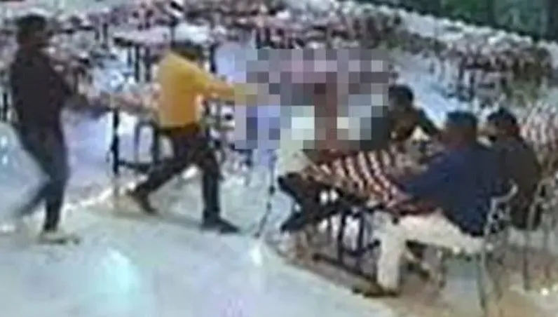 房地產商餐廳吃飯遭「行刑式爆頭」！倒地後6人持刀猛砍