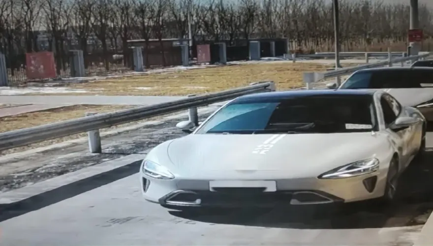 尷尬！測試車上高速被抓包「逃費1.9萬」？小米：已補繳但結論存嚴重偏頗