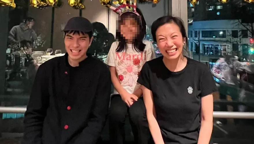 剛娶Summer就有「愛女」？蕭敬騰合體波妞「鬼臉」神複製　賈靜雯笑：你們才是一家人