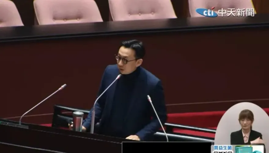 數發部次長討拍竟批網紅罵錯人「缺德」　葛如鈞傻眼