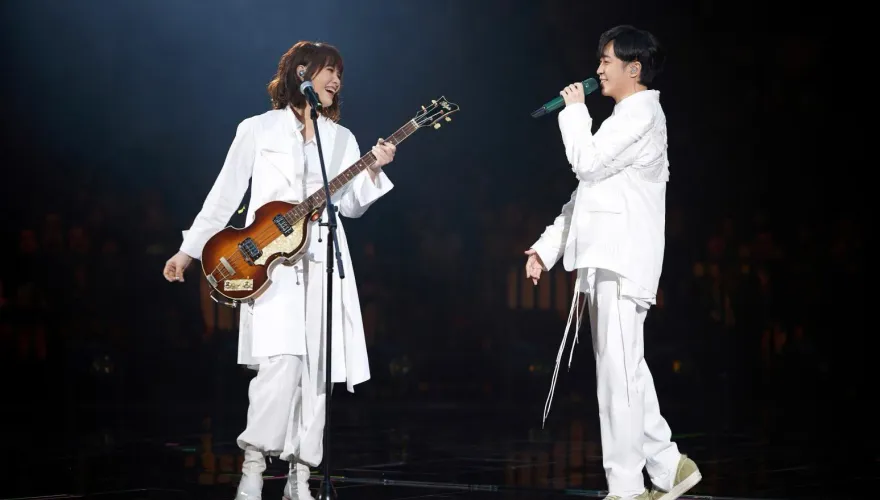 回來了！蘇打綠20週年巡演開跑　青峰虧家凱「台上褲子破掉」