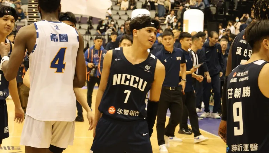UBA/差點翻船！衛冕軍「宇宙政大」險勝虎尾科大　明挑戰4連霸
