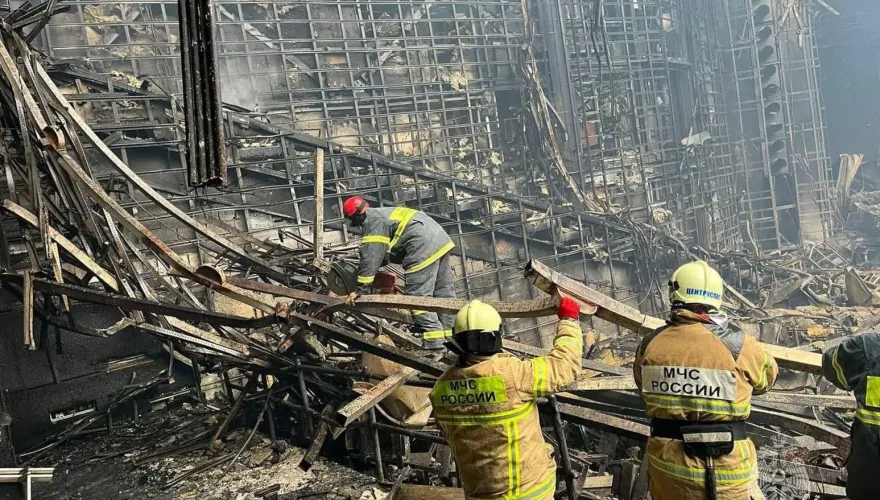 恐攻累積285人傷亡！俄音樂廳燒成廢墟　選美冠軍、曲棍球員看演唱會慘死