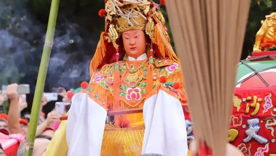白沙屯媽祖/香燈腳吃葷素引話題！　命理專家揭「1禁忌」：勿忘神明慈悲