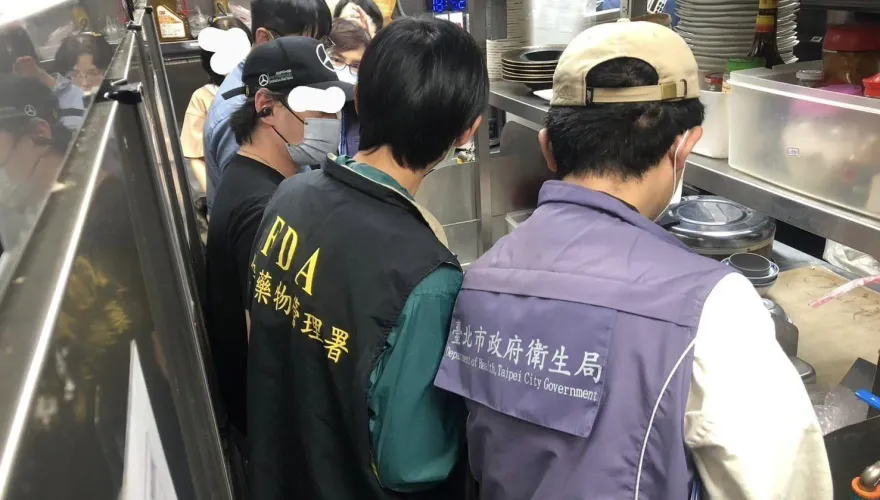 王必勝喊事態嚴重！「寶林茶室」食物中毒案9例1死　食藥署主動稽查
