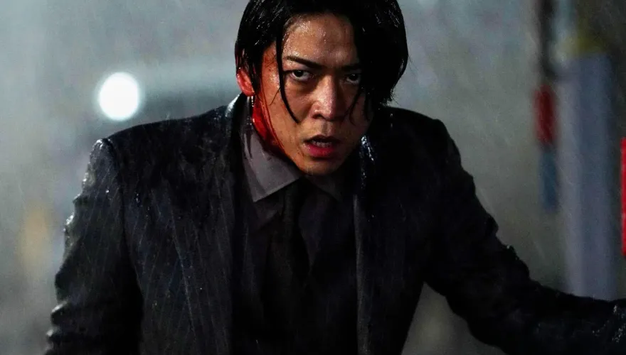 睽違六年來台！龜梨和也摔爬滾打挑戰動作戲 　勇跳天橋不靠替身
