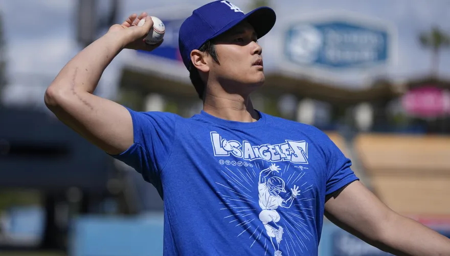 大谷翔平術後第2次投球　身穿「七龍珠T恤」亮相超吸睛