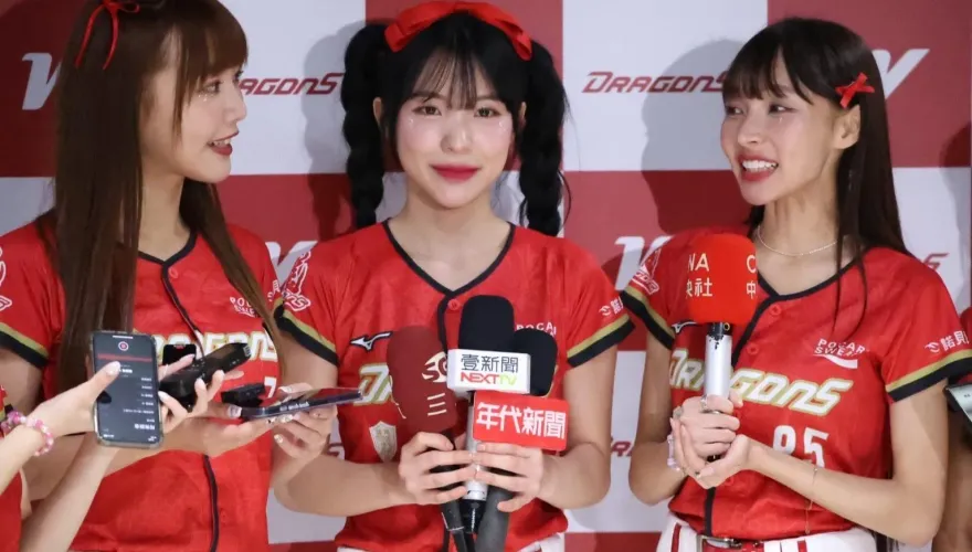 大巨蛋首次合體！李多慧、林襄再續前緣　狂讚小龍女氣氛超好