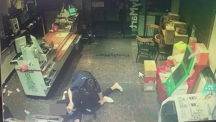 金門「有史以來」第一起超商搶錢案　嫌犯打傷店員後竟做這件事…超傻眼