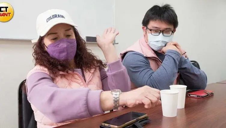 70歲清潔婦「因刷垃圾桶方式」遭主管痛打　兒控血汗公司壓榨老人