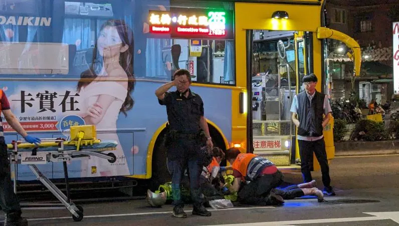 快訊/萬華7旬嬤過馬路遭公車撞倒「滿口鮮血」！幸生命跡象仍穩送醫搶命中