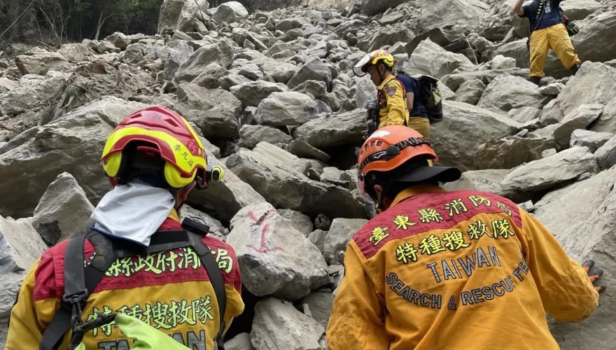 7.2強震撼全台/罹難者名單出爐...12亡者多遭落石擊中　山崩前同行友人仍失蹤