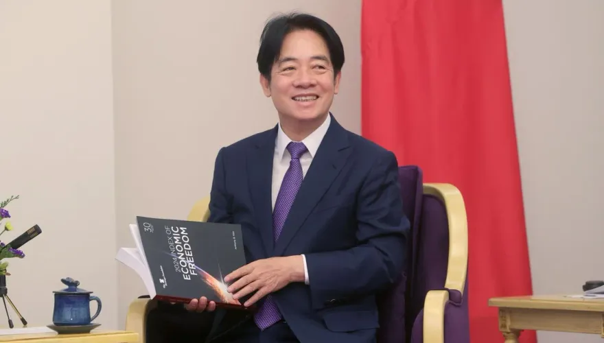 賴清德新內閣未見「這2大咖」！　他大驚：要回家吃自己了