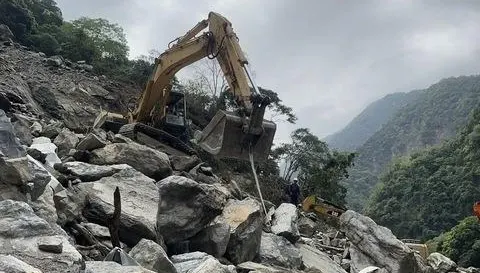7.2強震撼全台/回家了！砂卡礑步道0.5k挖出第2具遺體　疑似游姓父親