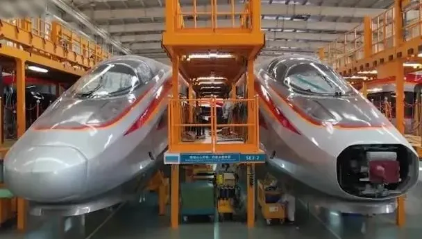 影/時速400公里！陸最快高鐵CR450年內面世　北京至上海或3小時可達