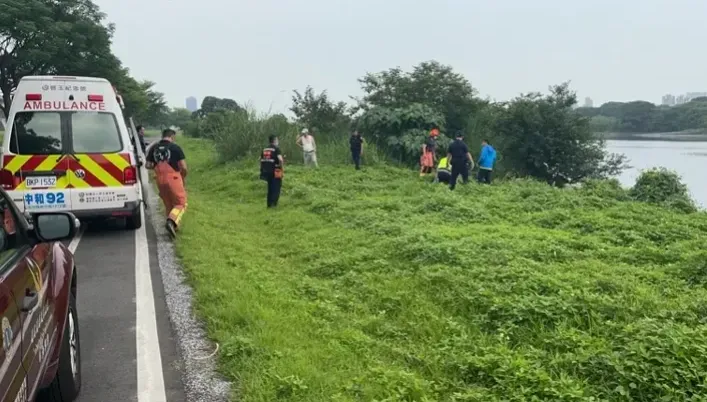 快訊/中和驚見女浮屍！民眾目睹嚇報警　「浮腫毀容」身分難辨