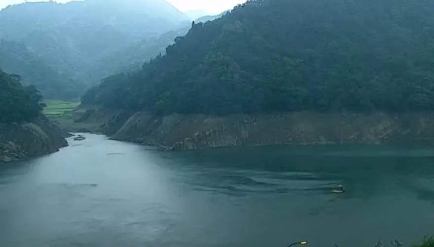 石門水庫大量補水！　網友「直播祈雨」奏效：鏡頭君可以洗澡了