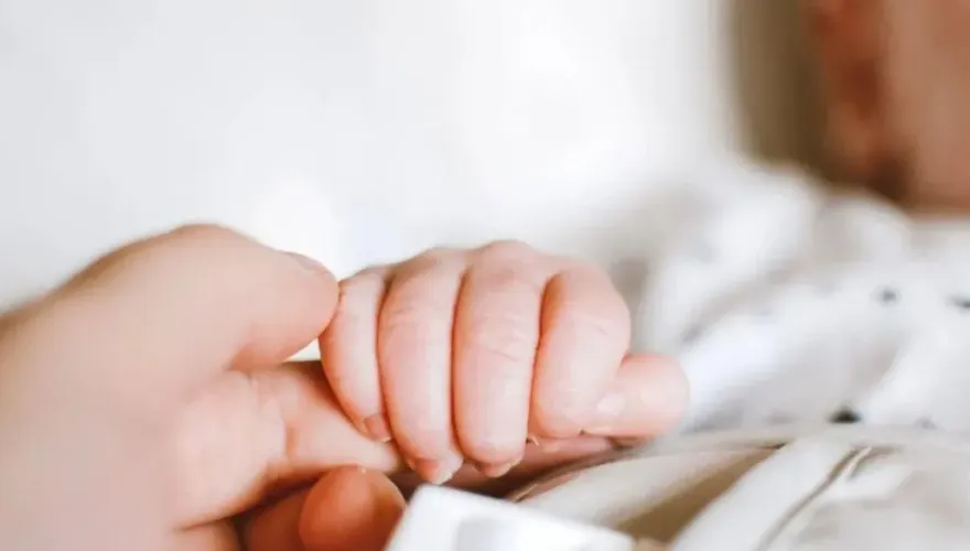 快訊/台中惡保母虐死1歲女童！顱內出血慘亡…國民法官判9年她崩潰痛哭