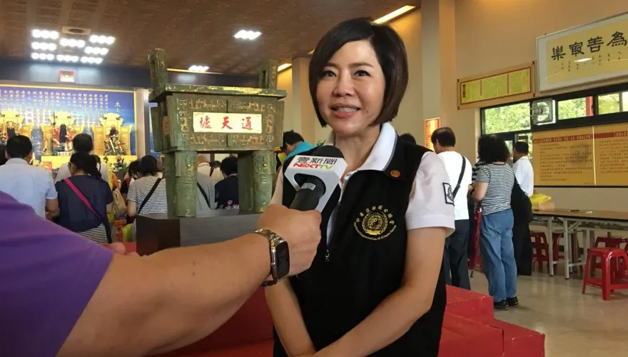 苗博雅臉丟大了！于美人親曝「送巧芯舊衣真相」開酸：政治人物要目光如炬