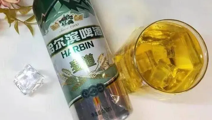 百威旗下哈爾濱啤酒驗出「嘔吐毒素」　負責人：遠低國家標準