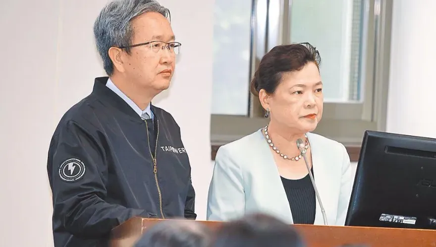 台電總座王耀庭請辭　黃敬平：早就不爽王美花、曾文生很久了