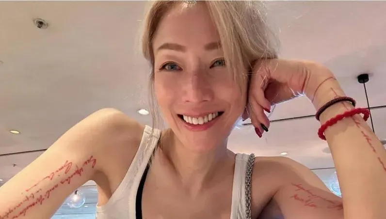 鄭秀文秘密生子？突自爆是「高齡產婦」震驚眾人　親自回應了