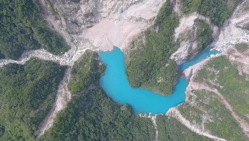 花蓮震出堰塞湖！空拍撼人曝光　積水量約「226個游泳池」