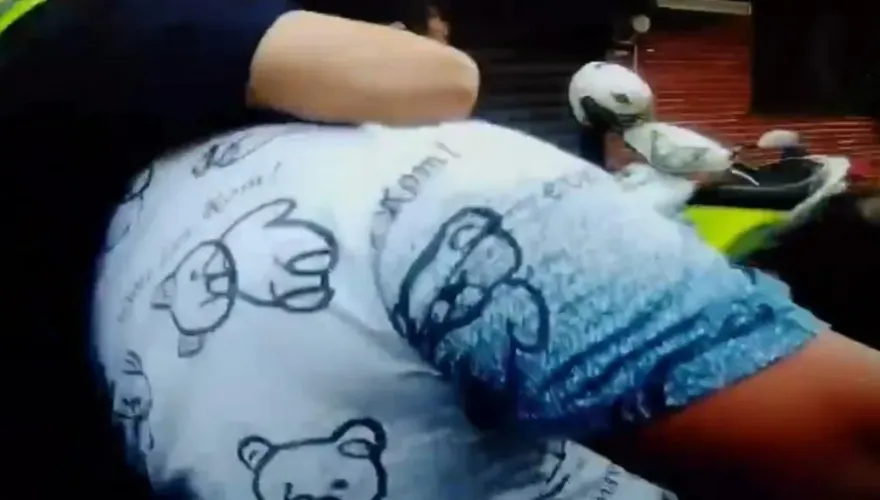 快訊/吃熊心豹子膽？酒駕男不滿交管持石攻擊　員警手腕擦挫傷