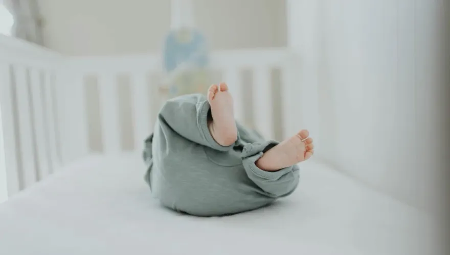 花蓮1歲女童遭摑掌「腦傷命危」！生母、同居男友羈押禁見
