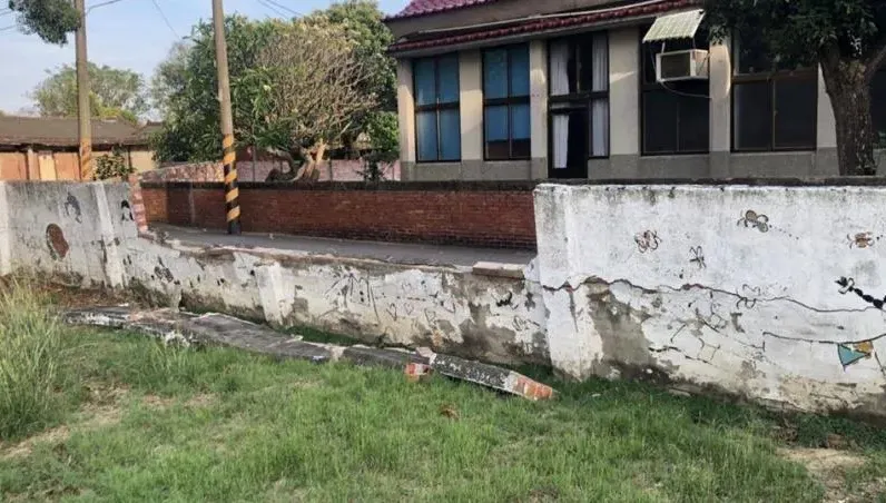 被爆強震丟下師生「逛市場買雞蛋」！國小女校長不忍了　3點聲明反擊