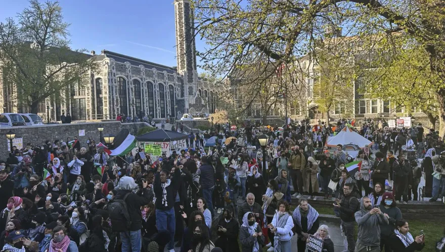 影/美大學校園反戰示威越演越烈　南加大宣布取消畢業典禮