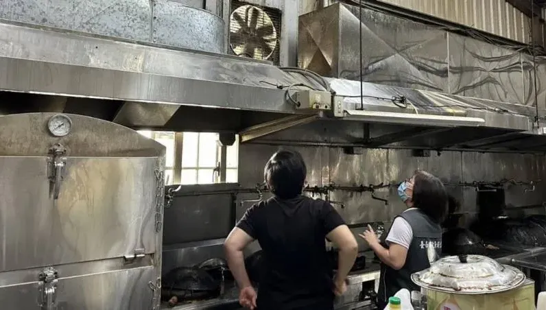 旅遊團25人狂拉掛急診！檢驗出爐「白河桶仔雞險背黑鍋」　與食品無關