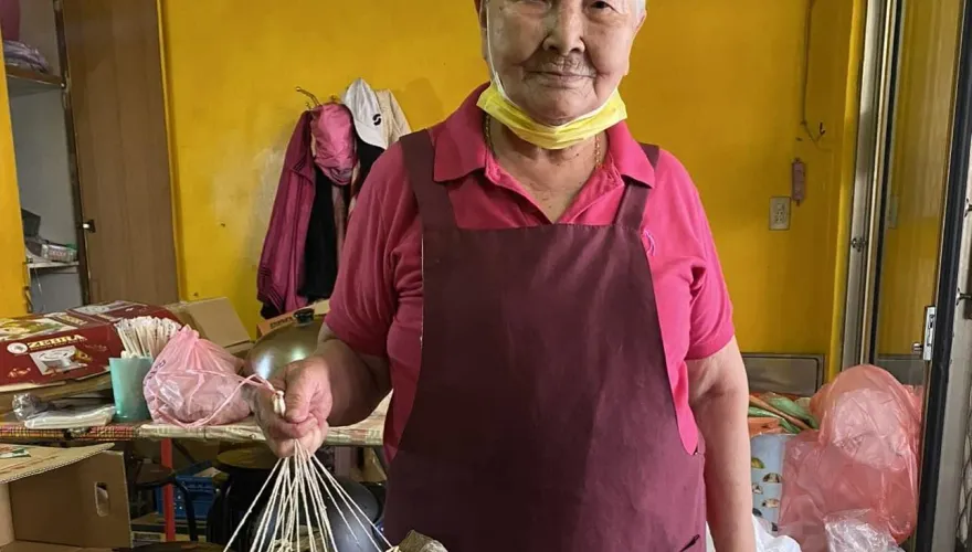 阿貴妳在哪？逢甲阿婆炒飯找「孫ㄟ」：沒謝謝她會遺憾到下輩子
