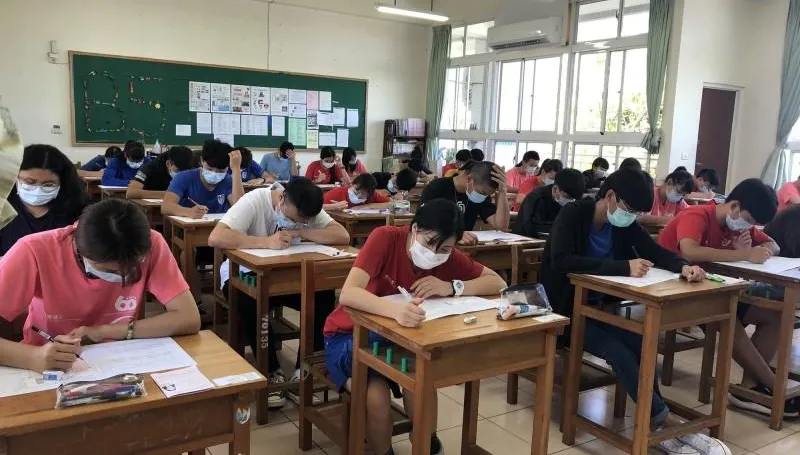 快訊/涉抄國外網站？統測英語考題「複製貼上」隻字未改　測驗中心：將釐清