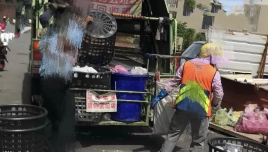 倒垃圾「11項地雷」曝光！　清潔員無奈喊：不要直接丟上來