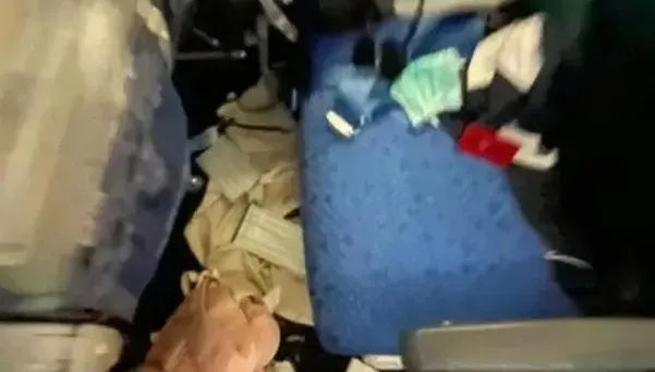 影/2度降落失敗！國泰航班急升2千米重飛　乘客遭甩離座位嘔吐尖叫