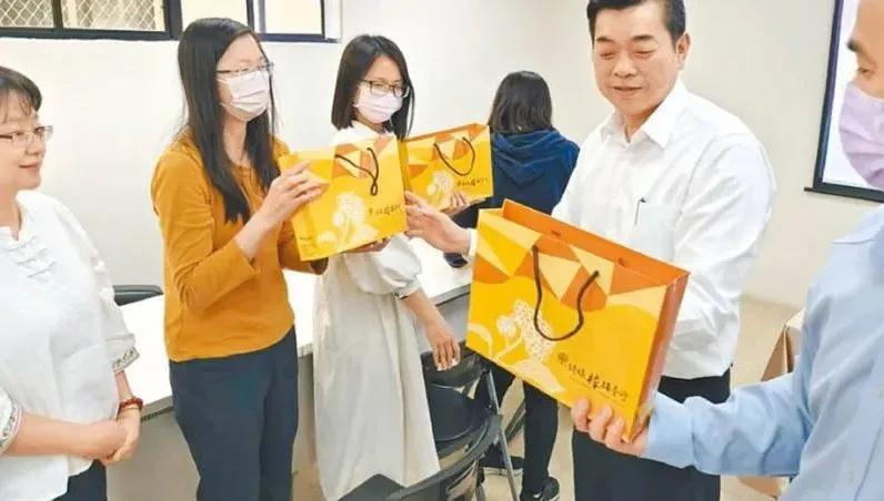 快訊/「刑事戰將」疑涉貪！刑事局警政監林明佐漏夜偵訊後遭聲押