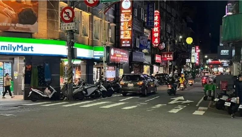 基隆老店前談判變街頭砍人！欠債3萬割傷3cm　警1小時內循線逮人